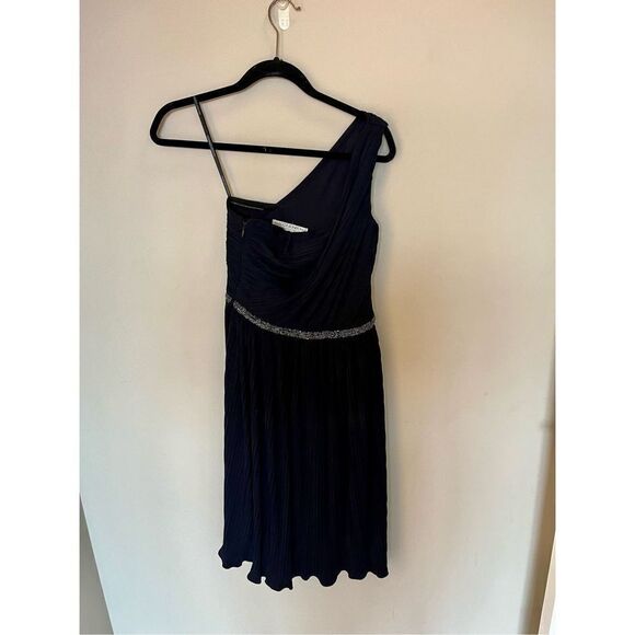 Maggy London Dresses & Skirts - Maggy London navy one shoulder beaded belt dress size 4